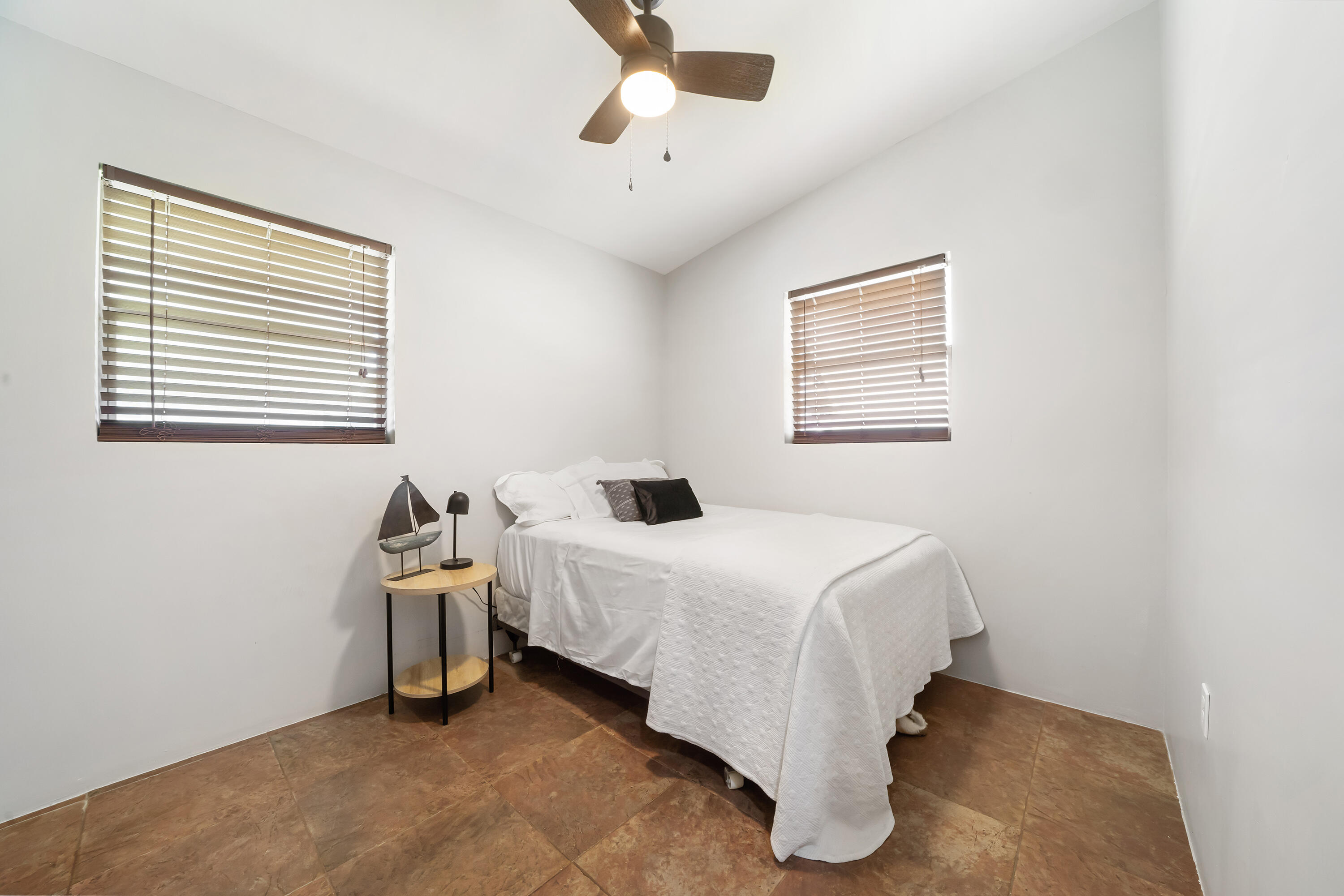 588 Sioux Road Lake Worth, FL 33462 - Photo 13 of 27 588 sioux rd lake worth 9-2