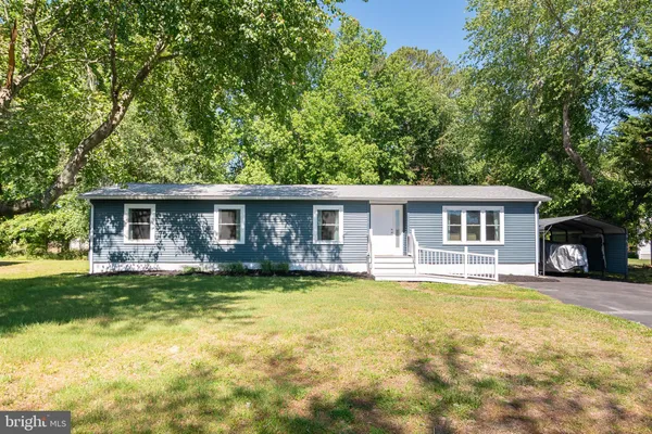 $399,000 | 41 Dorothy Circle, Ocean View, DE 19970