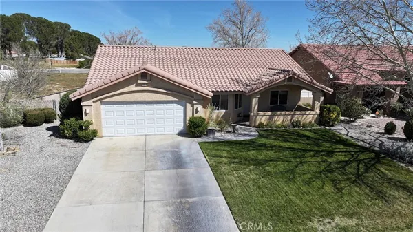 $309,000 | 26613 Cumberland Lane, Helendale, CA 92342