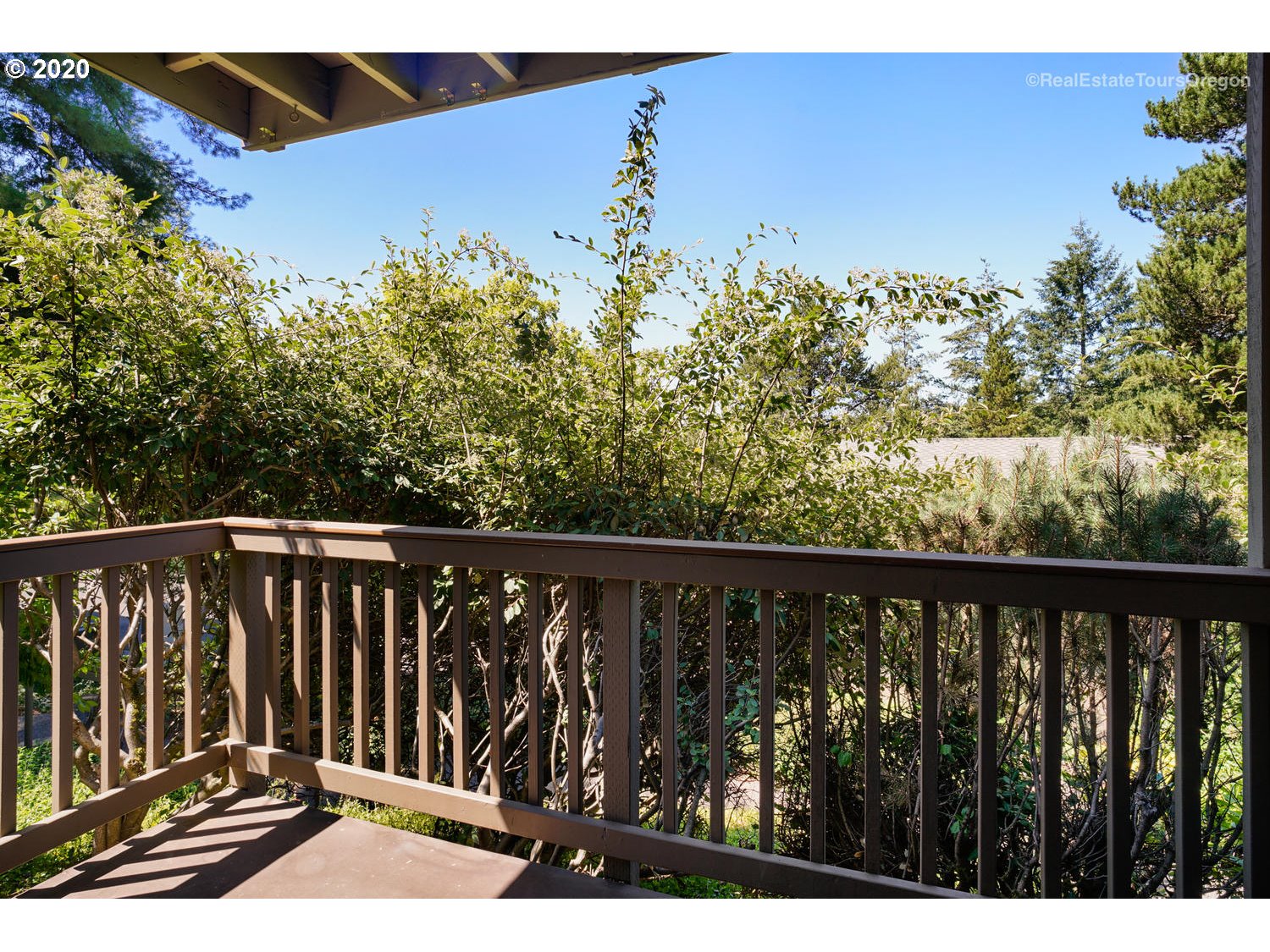 7746 Southwest Barnes Road, Unit C Portland, OR 97225 - Photo 14 of 31 Gallery Image 14