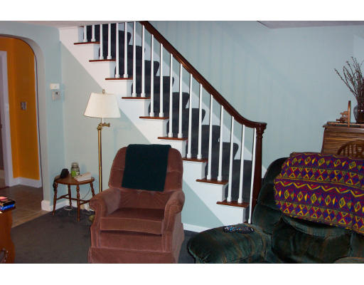76 Sylvan Road Uxbridge, MA 01569 - Photo 8 of 11 Gallery Image 8