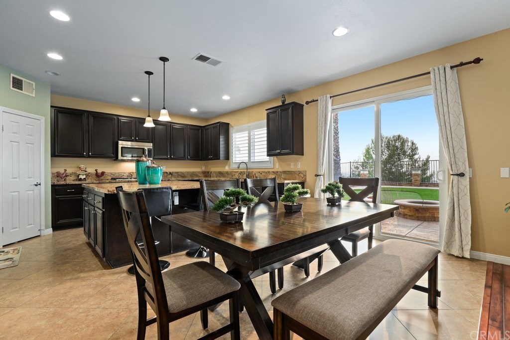 16929 Spring Canyon Place Riverside, CA 92503 - Photo 11 of 36 Gallery Image 11