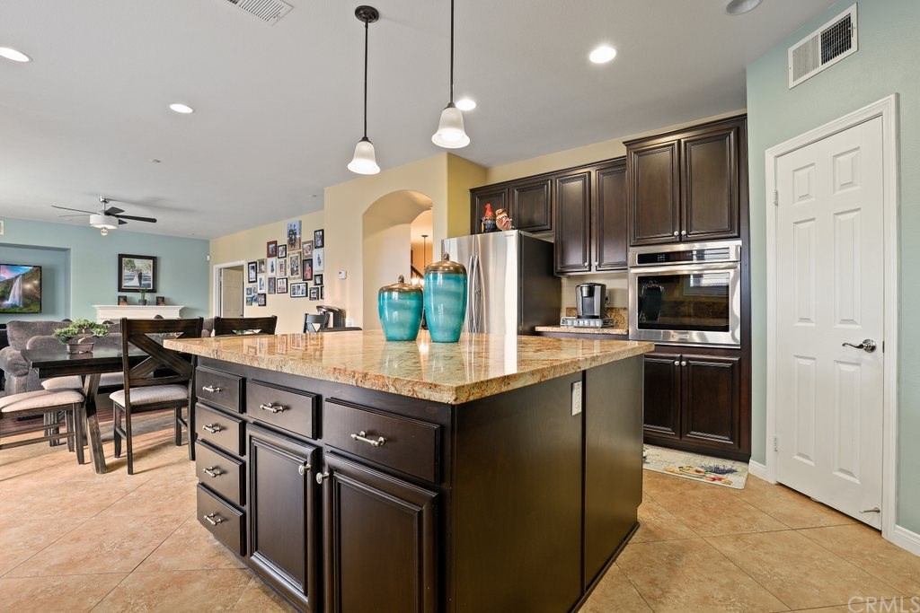 16929 Spring Canyon Place Riverside, CA 92503 - Photo 14 of 36 Gallery Image 14