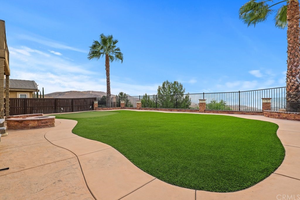 16929 Spring Canyon Place Riverside, CA 92503 - Photo 31 of 36 Gallery Image 31