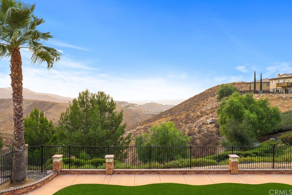 16929 Spring Canyon Place Riverside, CA 92503 - Photo 35 of 36 Gallery Image 35