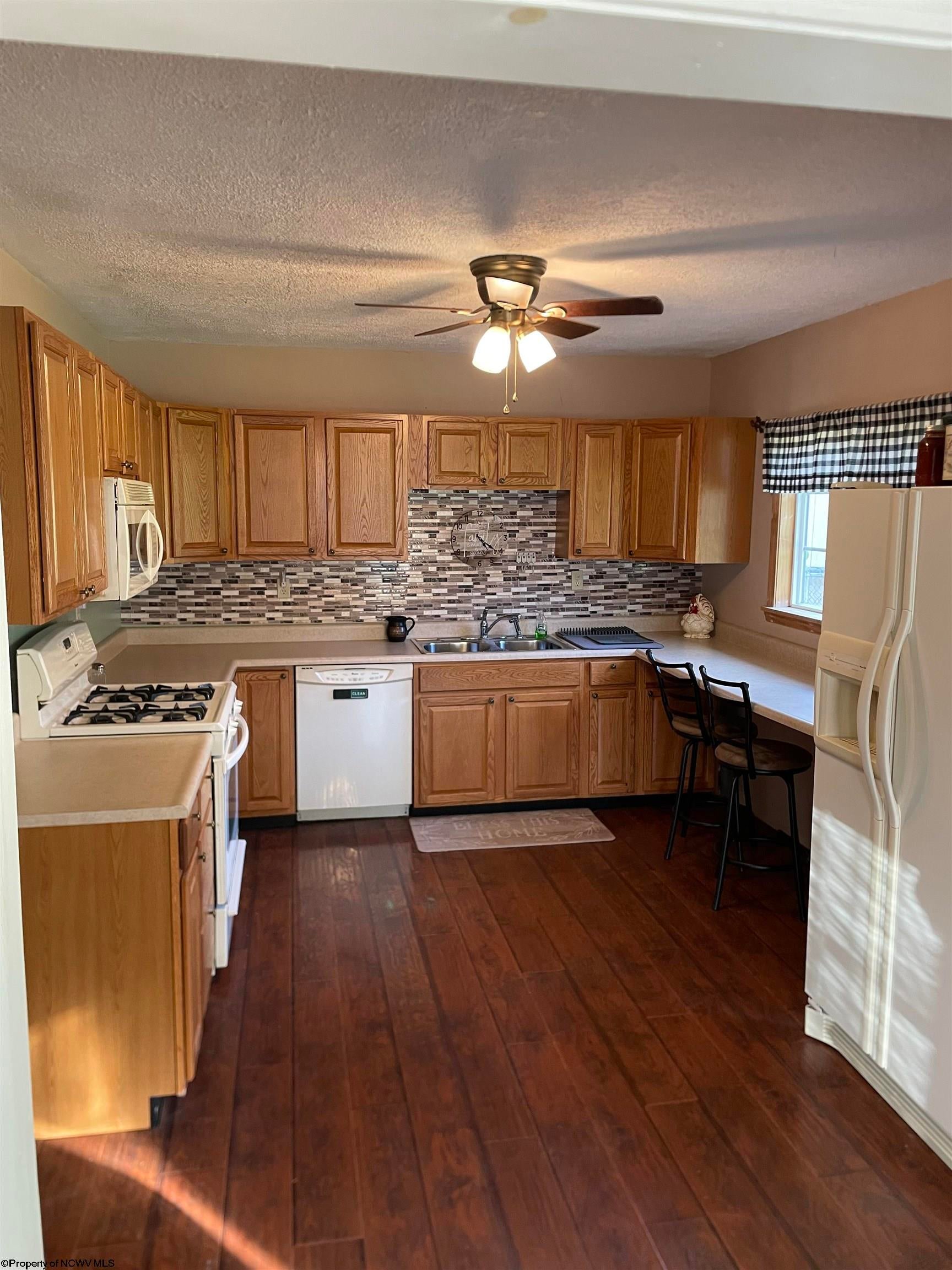 9 Joes Run Road Mannington, WV 26582 - Photo 6 of 16 Gallery Image 6