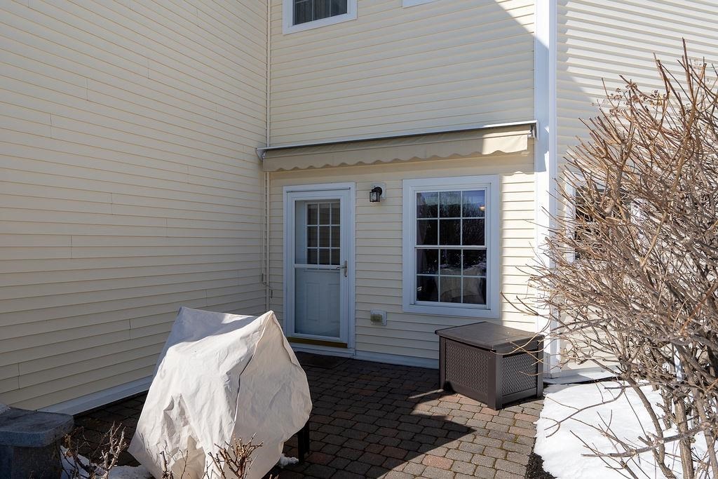 118 Secretariat Way, Unit 103 Rochester, NH 03867 - Photo 8 of 28