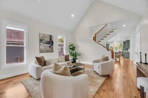 $1,850,000 | 323 50th Avenue North, Nashville, TN 37209