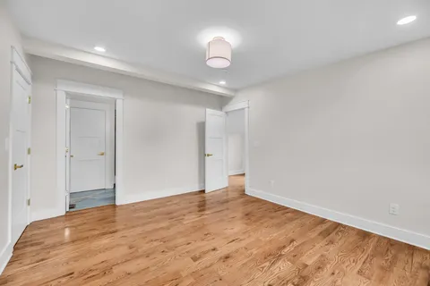 $1,850,000 | 323 50th Avenue North, Nashville, TN 37209