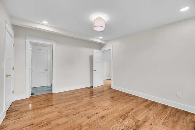 $1,850,000 | 323 50th Avenue North, Nashville, TN 37209