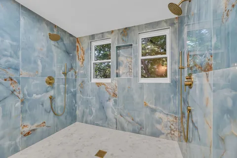 $1,850,000 | 323 50th Avenue North, Nashville, TN 37209