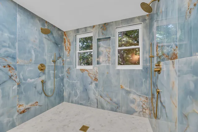 $1,850,000 | 323 50th Avenue North, Nashville, TN 37209