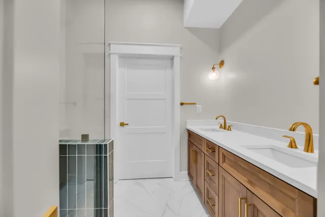 $1,850,000 | 323 50th Avenue North, Nashville, TN 37209