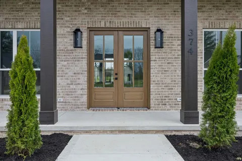 $525,000 | 374 Chestnut Oak Avenue, Smithville, TN 37166