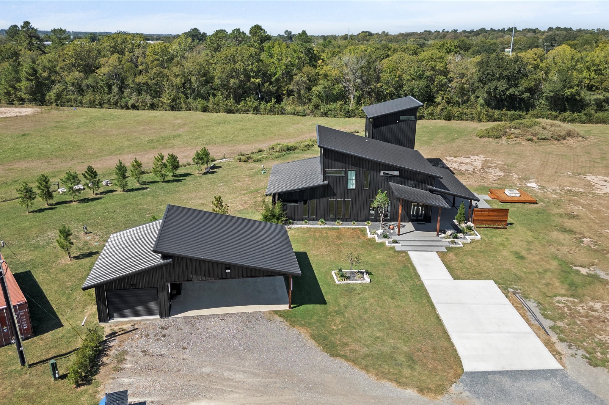 2743 Bobville Road Montgomery, TX 77316 - Photo 46 of 50 a view of a water with a table and chairs in the patio