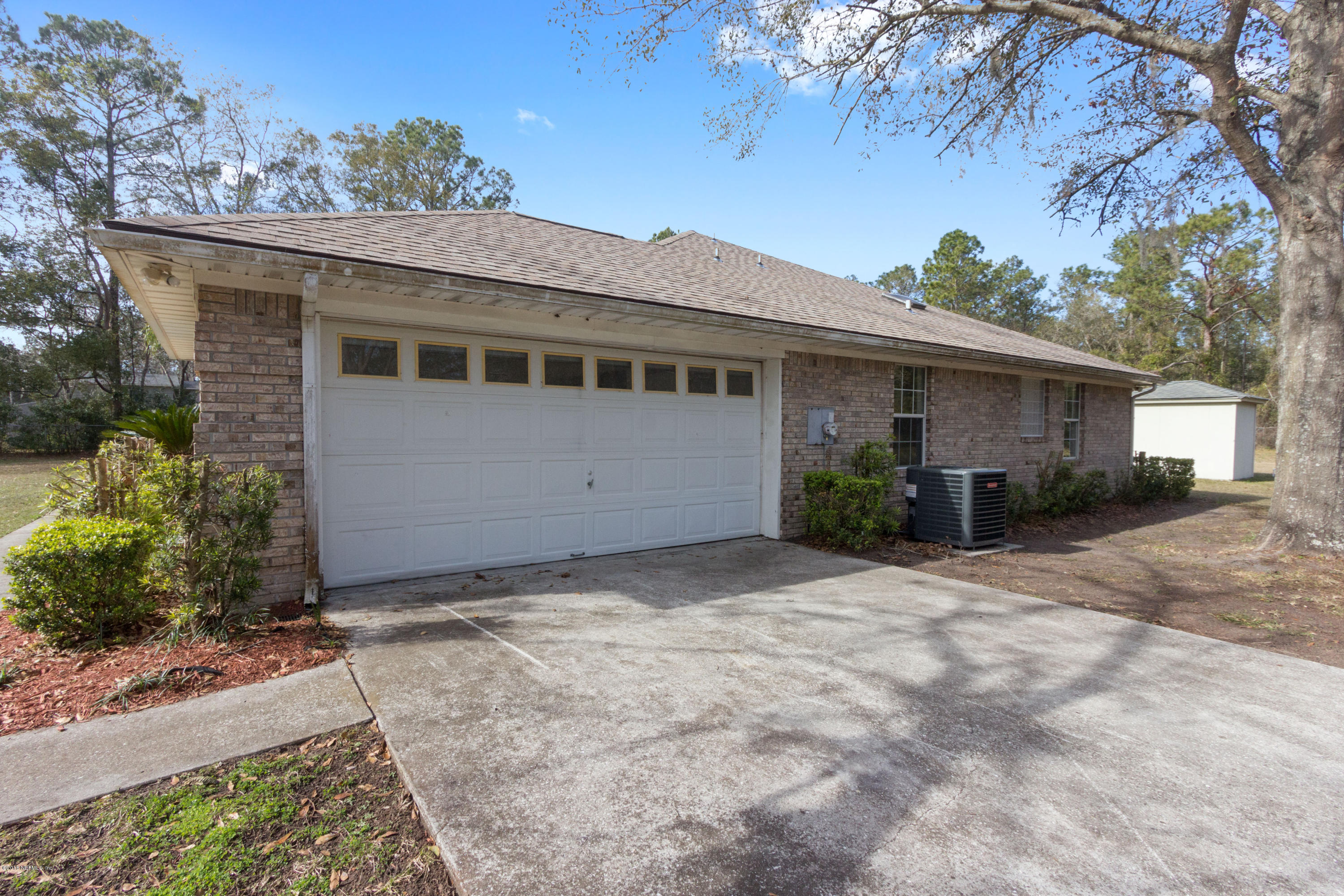 9151 Lockwood Road Jacksonville, FL 32220 - Photo 18 of 19 SIDE ENTRY GARAGE