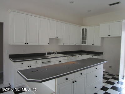 9151 Lockwood Road Jacksonville, FL 32220 - Photo 6 of 19 KITCHEN