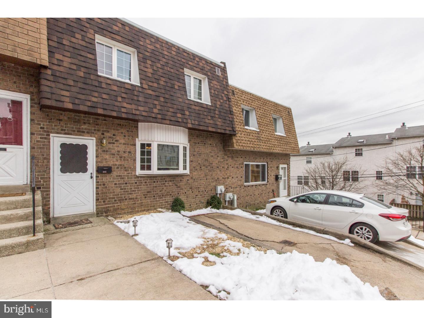 244 Ripka Street Philadelphia, PA 19127 - Photo 3 of 25