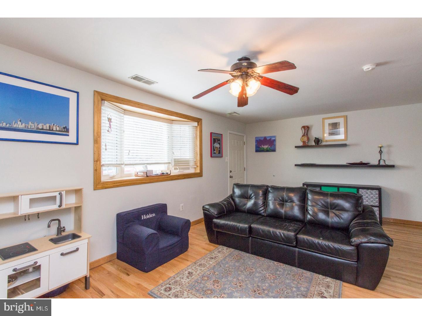 244 Ripka Street Philadelphia, PA 19127 - Photo 6 of 25