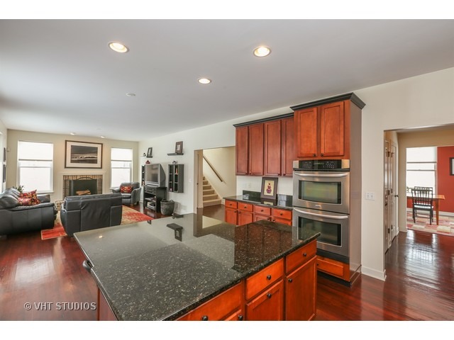 965 Shooting Star Road Grayslake, IL 60030 - Photo 5 of 23