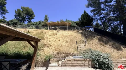 $999,000 | 12656 Woodley Avenue, Granada Hills, CA 91344