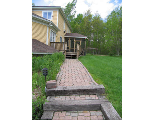 7 Longfellow Road Westborough, MA 01581 - Photo 20 of 23 Gallery Image 20