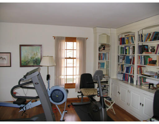 7 Longfellow Road Westborough, MA 01581 - Photo 6 of 23 Gallery Image 6