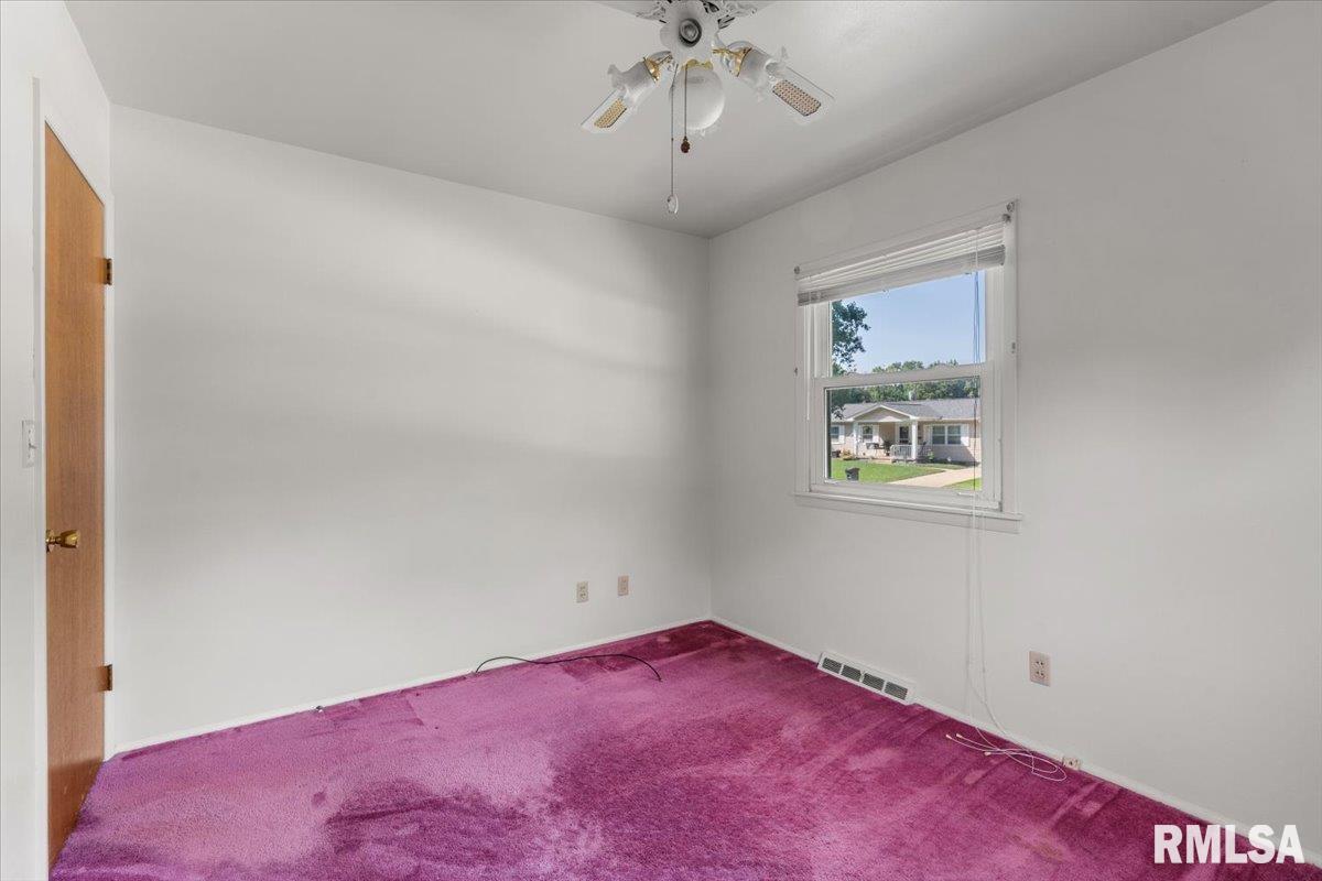 8 Foresters Lane Springfield, IL 62704 - Photo 26 of 37 Gallery Image 26