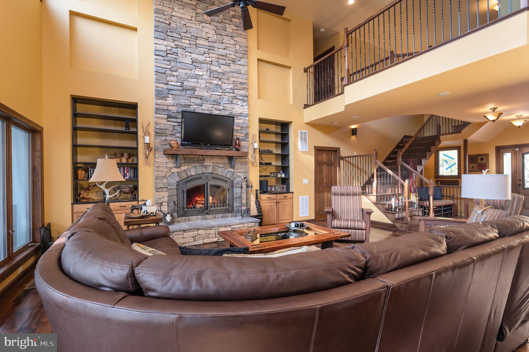 219 Shale Road Shenandoah, VA 22849 - Photo 15 of 140 main living area