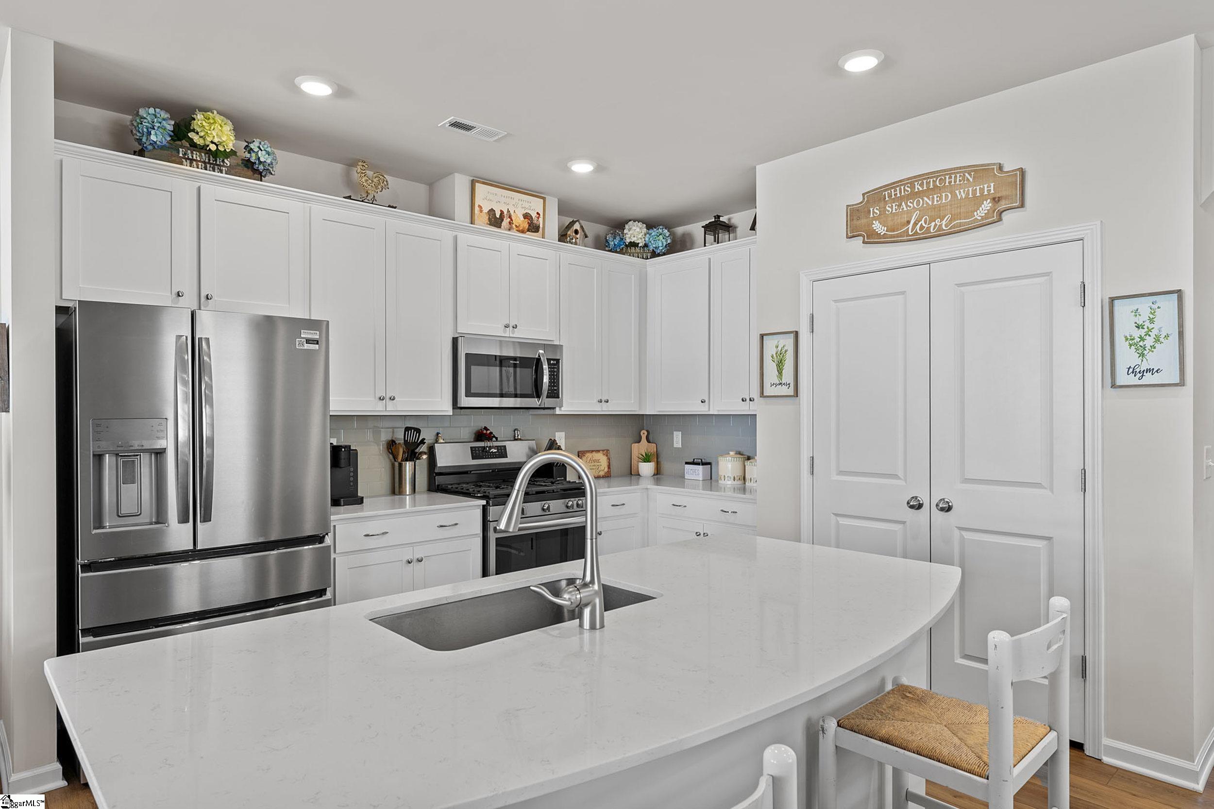 6 Loebner Lane Simpsonville, SC 29680 - Photo 6 of 32