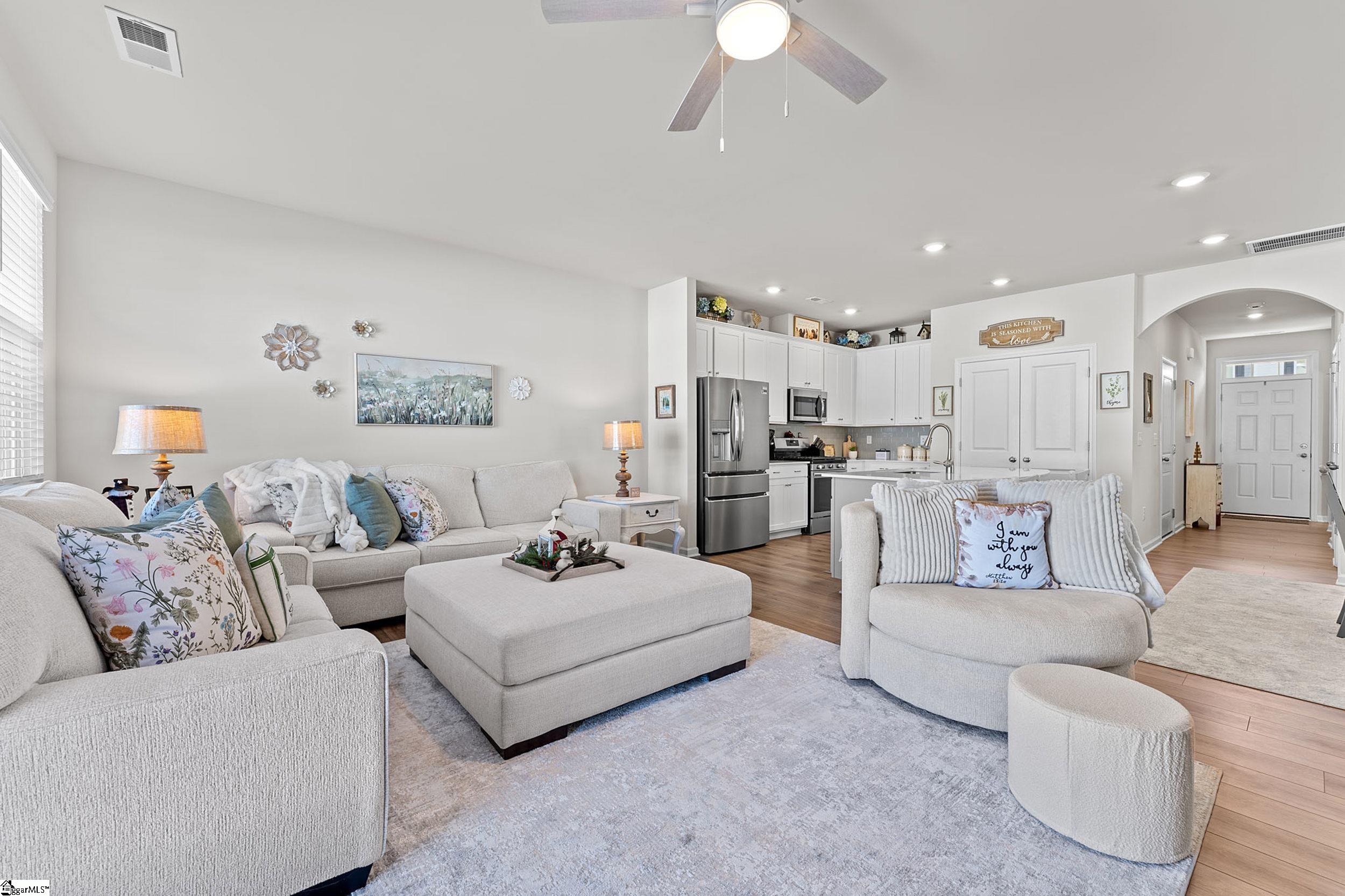 6 Loebner Lane Simpsonville, SC 29680 - Photo 9 of 32