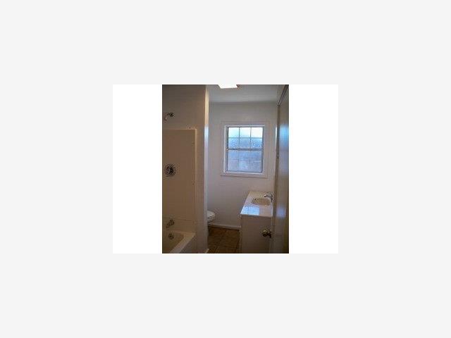 216 Elkhorn Road Watsonville, CA 95076 - Photo 4 of 7 Gallery Image 4