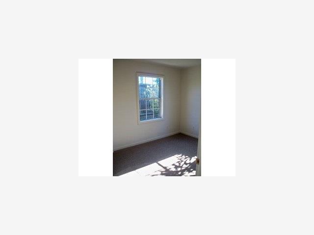 216 Elkhorn Road Watsonville, CA 95076 - Photo 5 of 7 Gallery Image 5
