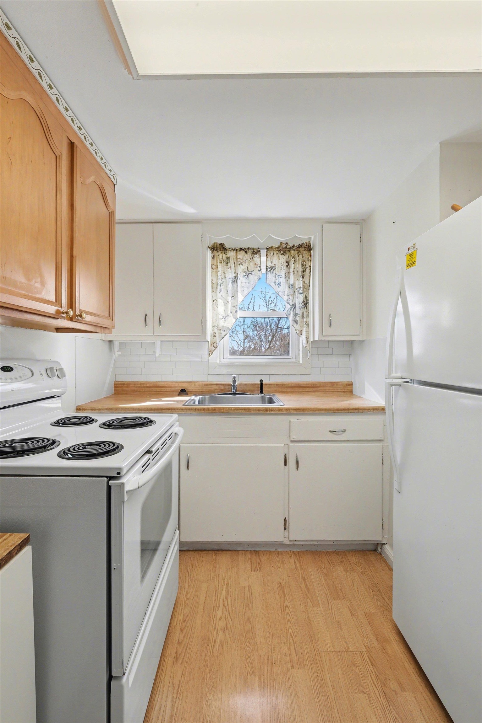 1163 West Reid Road, Unit 3 Flint, MI 48507 - Photo 6 of 15