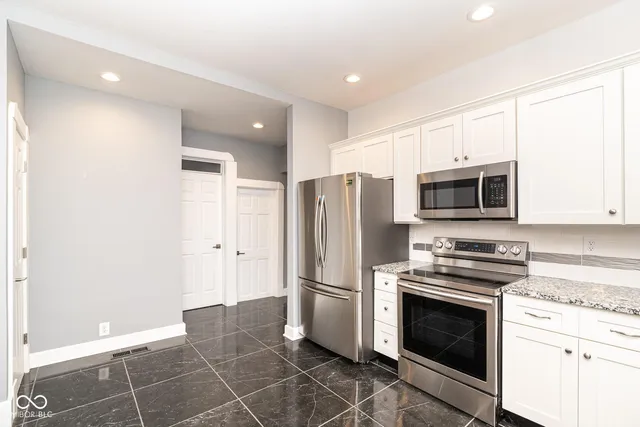 $320,000 | 712 Terrace Avenue, Indianapolis, IN 46203