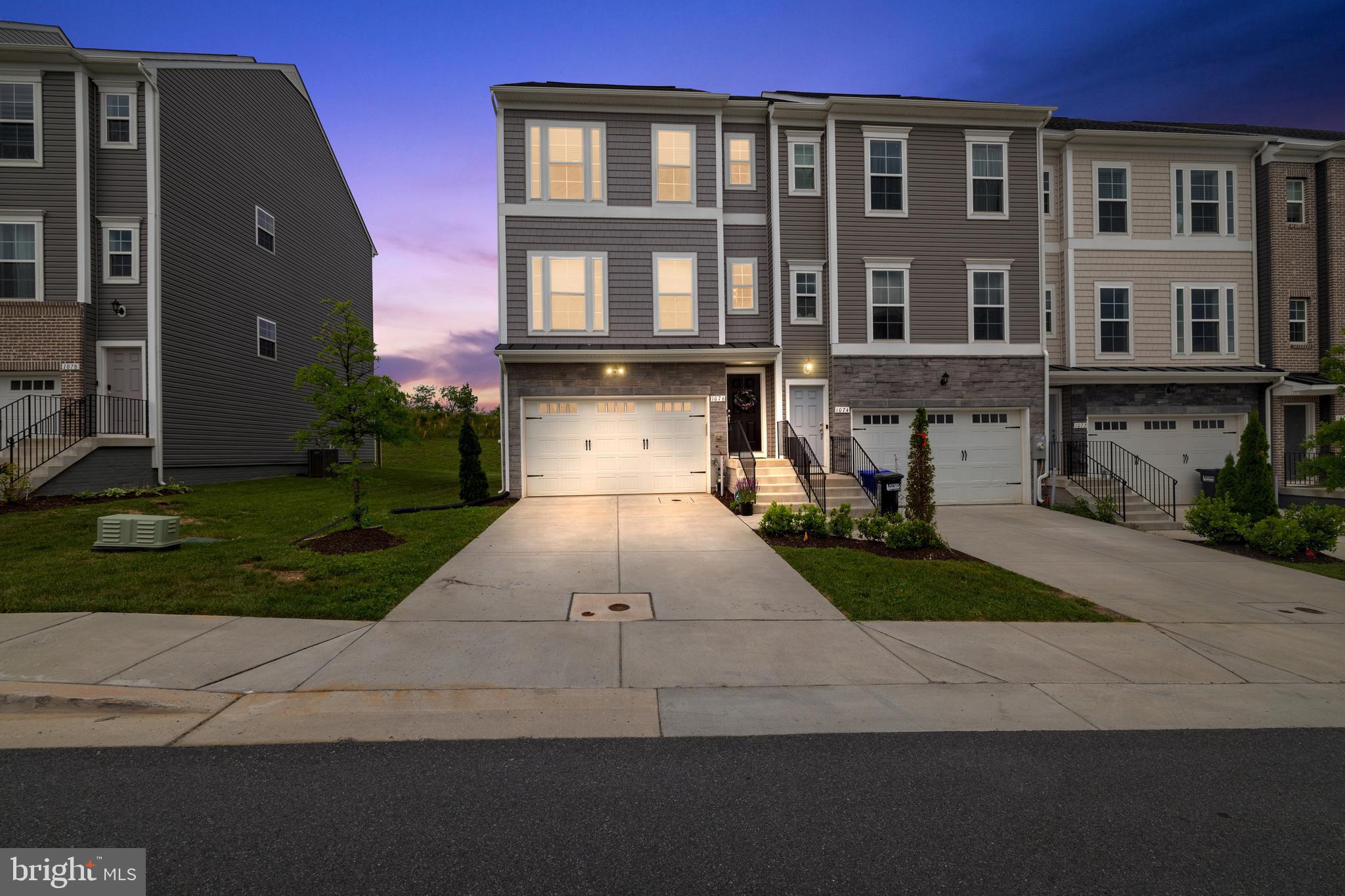 1076 Overlook Loop Laurel, MD 20707 - Photo 4 of 34