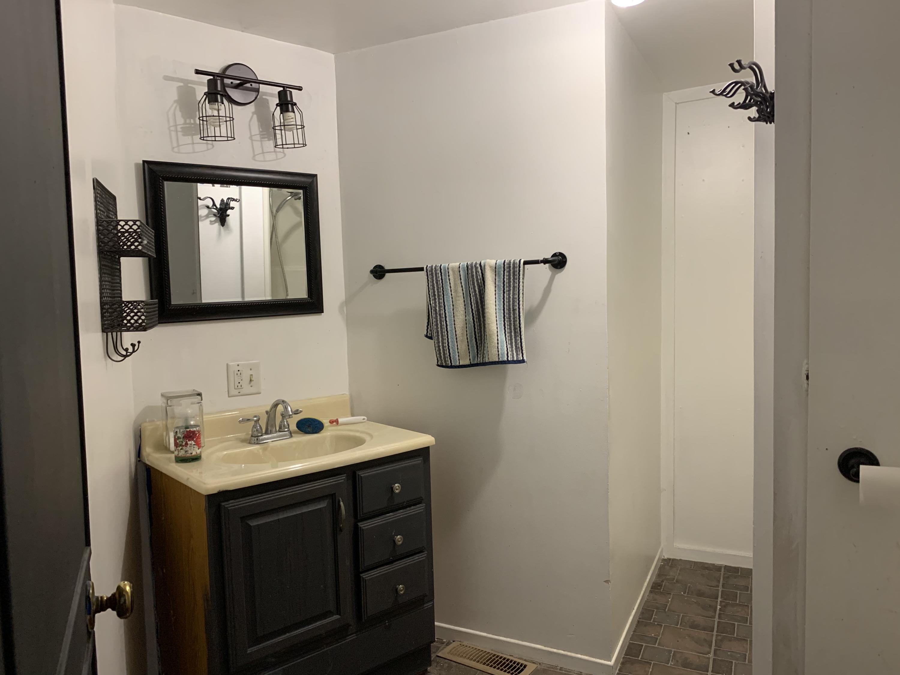 143 Eagle Point Road Cross, SC 29436 - Photo 9 of 17 Bathroom