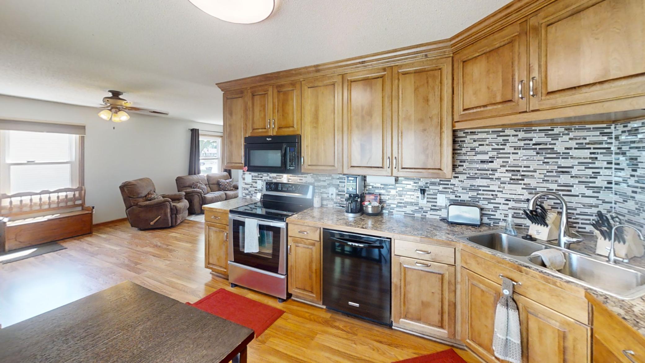 1302 19th Avenue Southwest Austin, MN 55912 - Photo 12 of 36