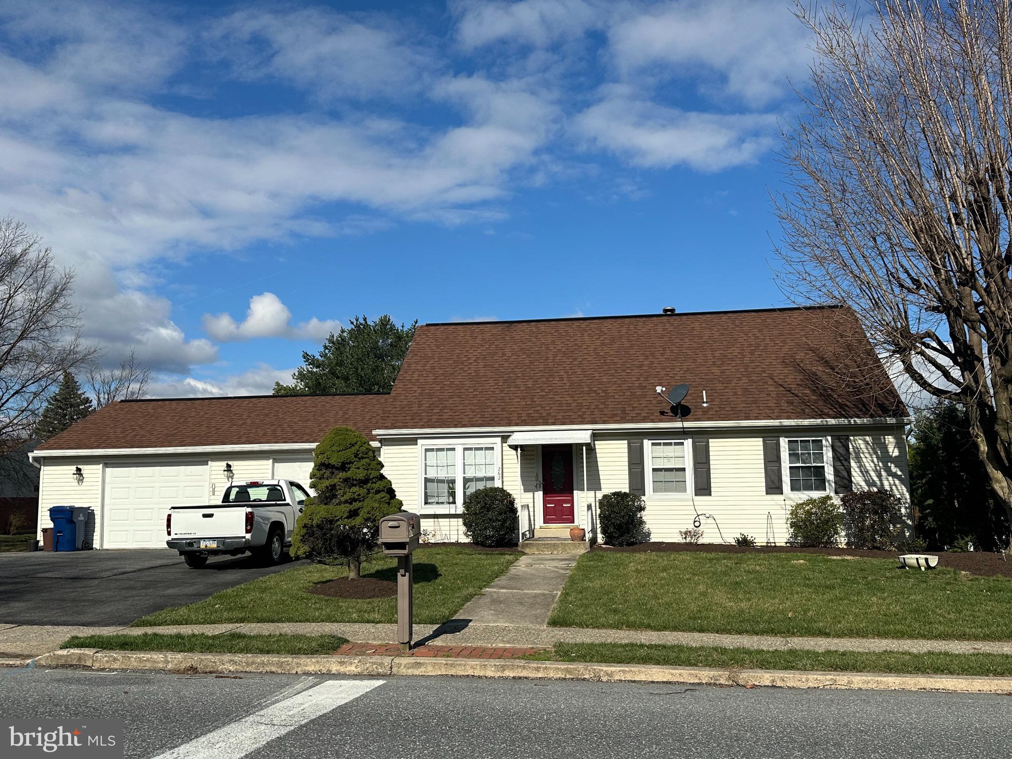 262 Spohn Road Reading, PA 19608 - Photo 1 of 2