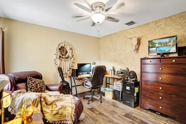$600,000 | 6842 Dogwood Lane, Margate, FL 33063