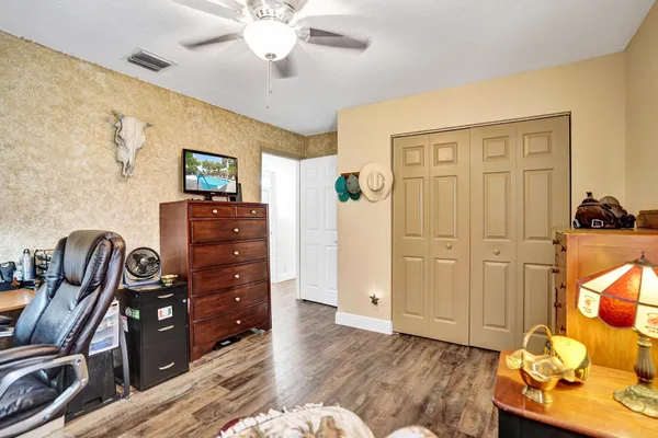 $600,000 | 6842 Dogwood Lane, Margate, FL 33063