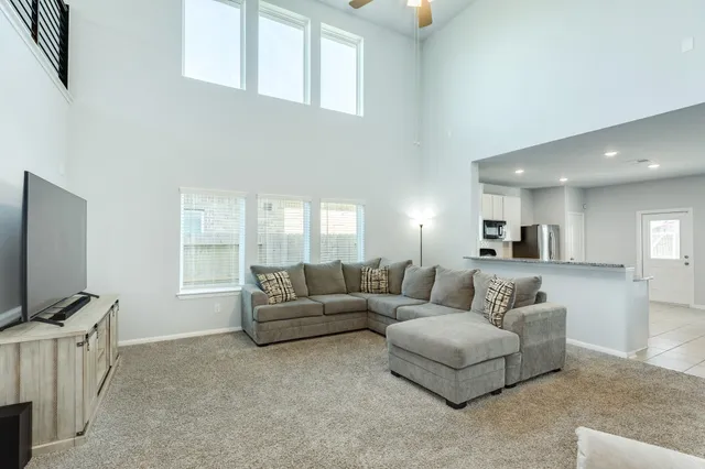 $399,000 | 3640 Crosspointe Pass, Angleton, TX 77515