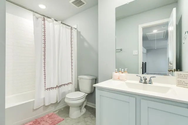 $399,000 | 3640 Crosspointe Pass, Angleton, TX 77515