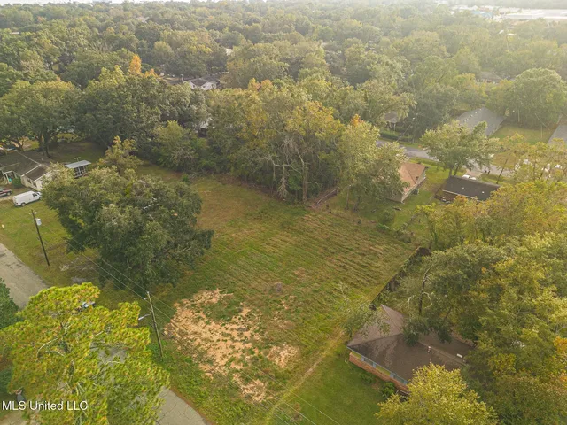 $50,000 | 211 Gates Avenue, Long Beach, MS 39560