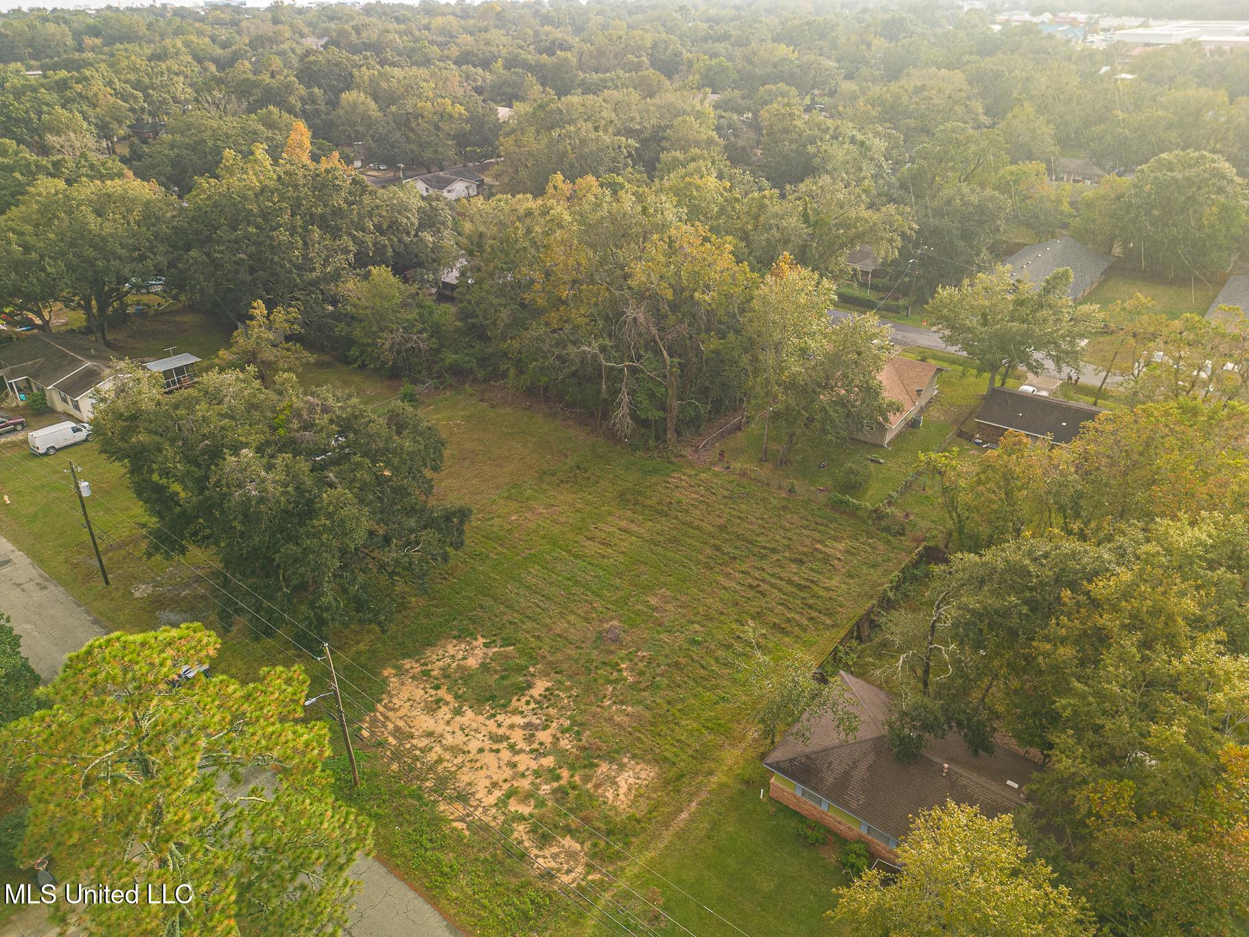 211 Gates Avenue Long Beach, MS 39560 - Photo 4 of 7 DJI_0879