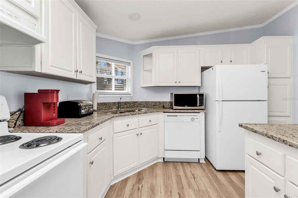 4300 Riverside Drive, Unit 106 Punta Gorda, FL 33982 - Photo 6 of 54 Gallery Image 6