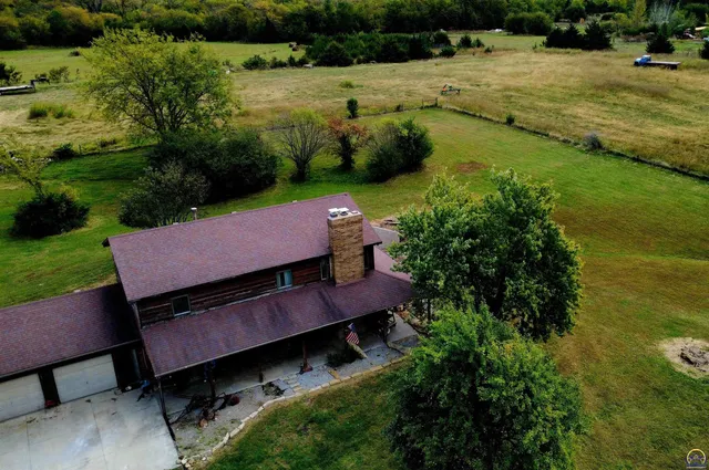 $415,000 | 10790 V4 Road, Hoyt, KS 66440