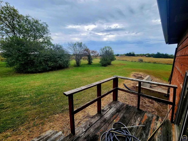 $415,000 | 10790 V4 Road, Hoyt, KS 66440