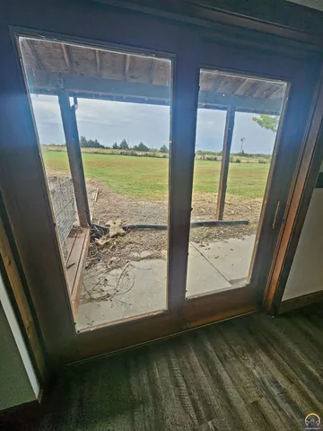 $415,000 | 10790 V4 Road, Hoyt, KS 66440