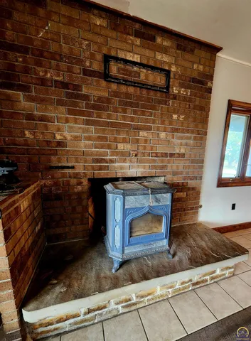 $415,000 | 10790 V4 Road, Hoyt, KS 66440